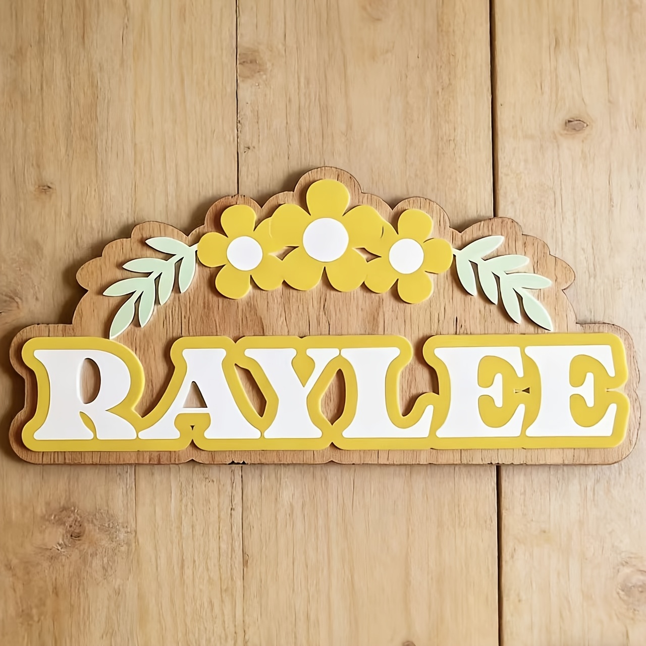 Customizable Daisy Accent Doub - огляд і ціна Baby Nursery Accent Wall